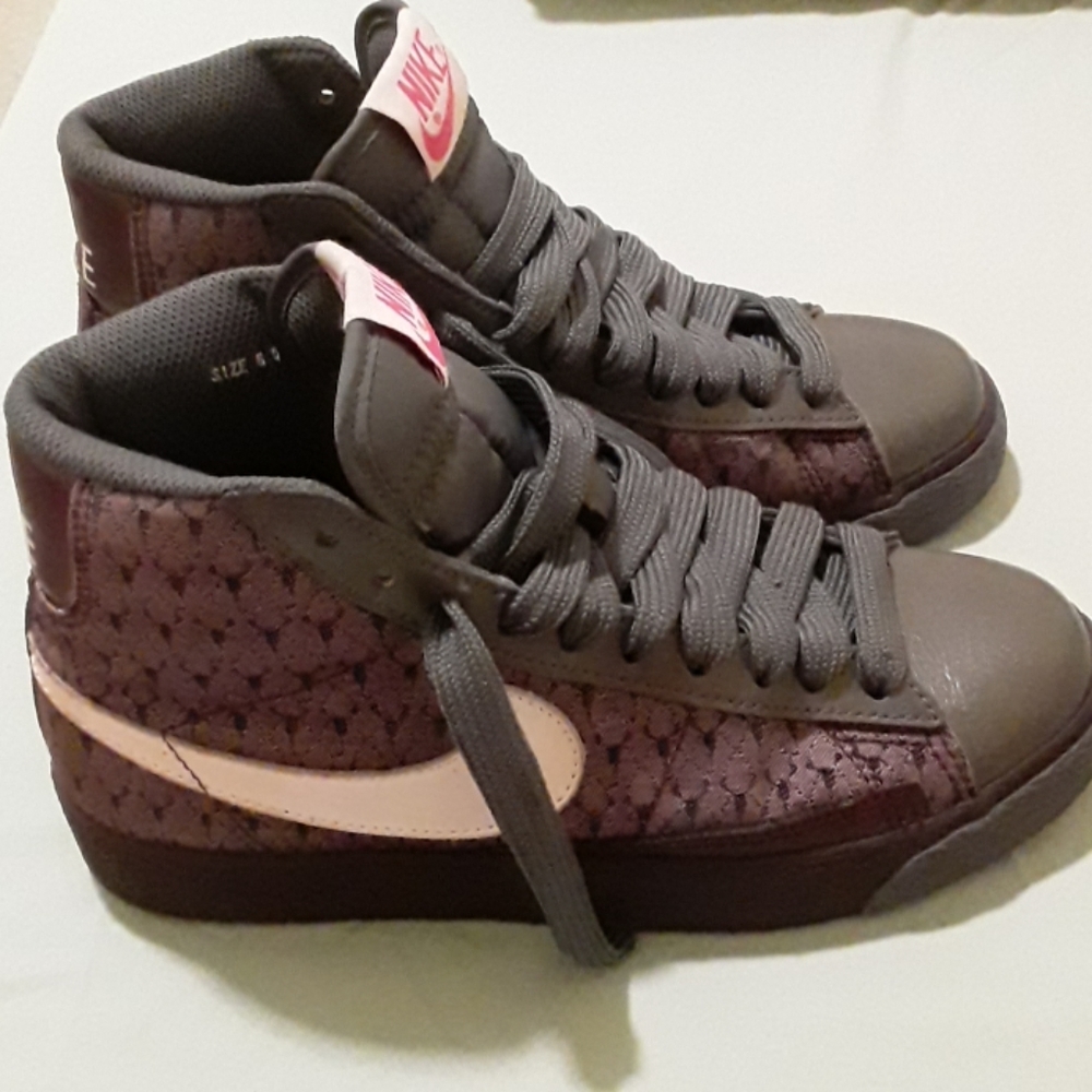 Nike Scorpian shoes